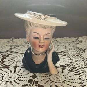 Inarco Lady head vase. 5 inches tall by 3 1/2 inches wide